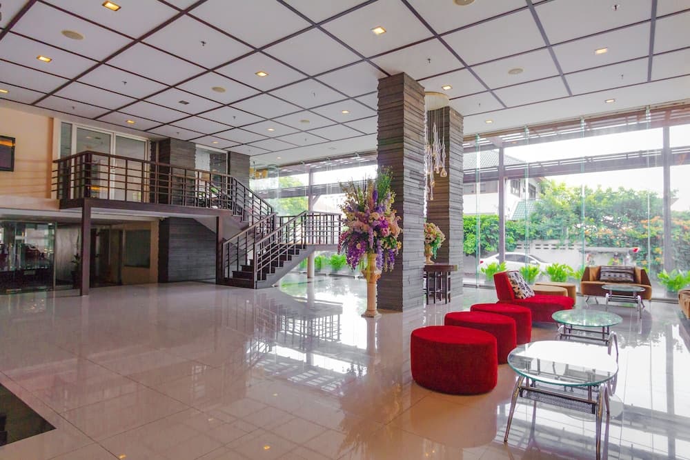Mayflower Grande Hotel Chiang Mai