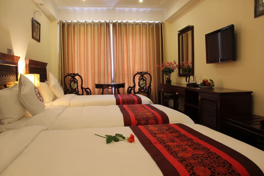 Classic Street Hotel