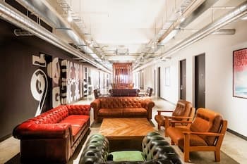 The Village Melbourne - Hostel