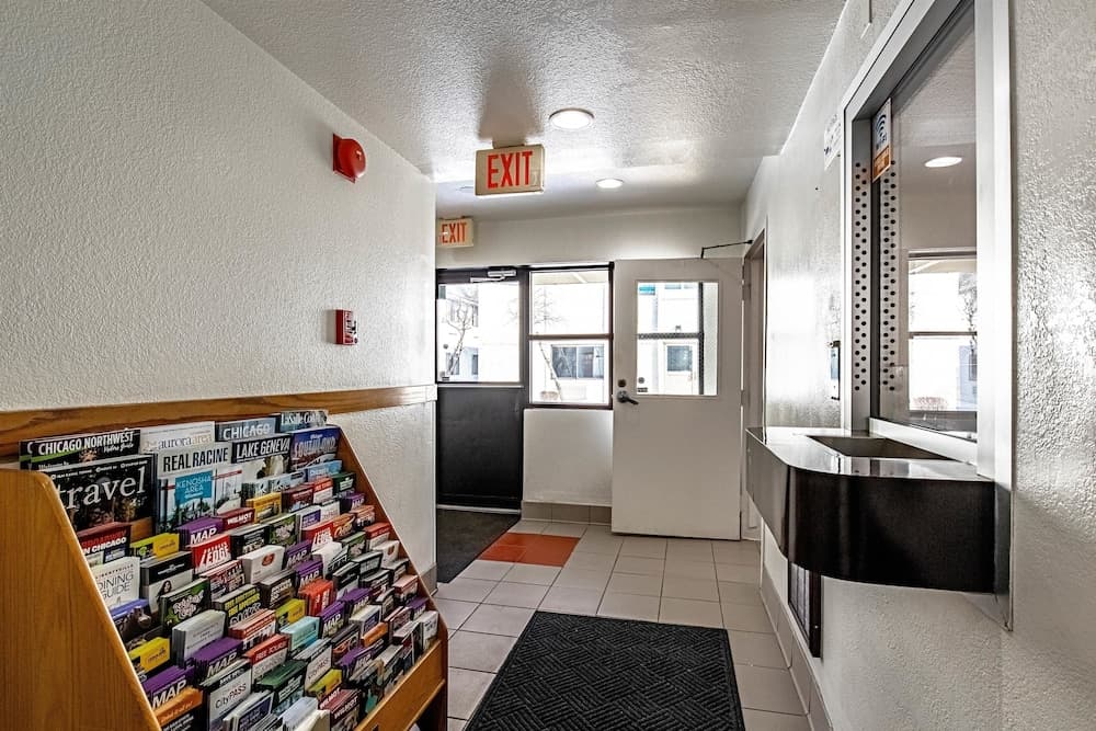 Motel 6 Palatine, IL - Chicago Northwest