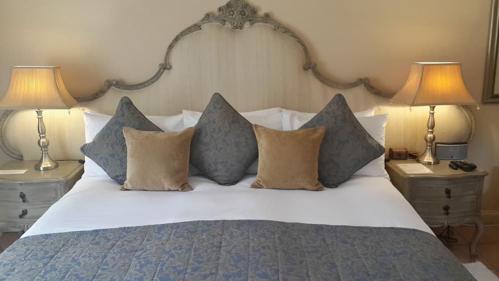 Riversong Guest House