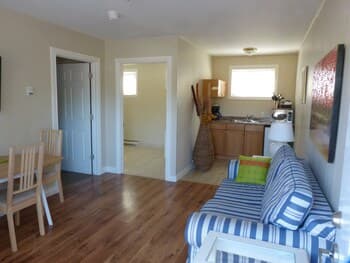 Oasis by the Bay Vacation Suites