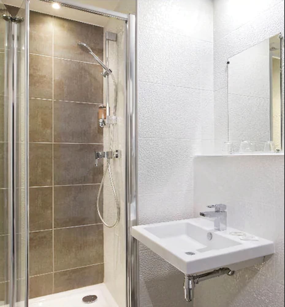 Hôtel des Pavillons