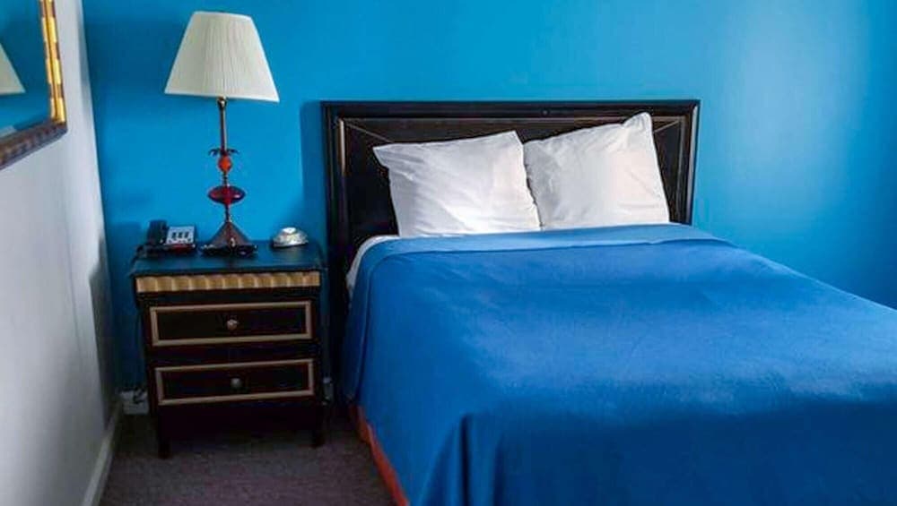 Ramada by Wyndham Williston