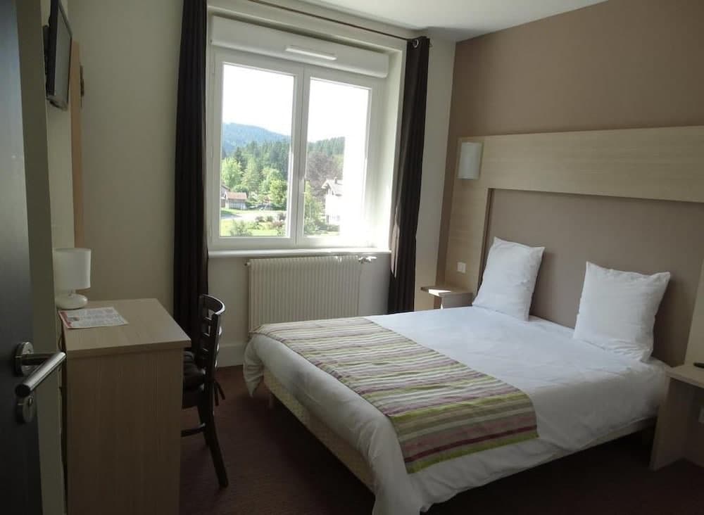 Hôtel Restaurant l'Echo du Lac & Spa