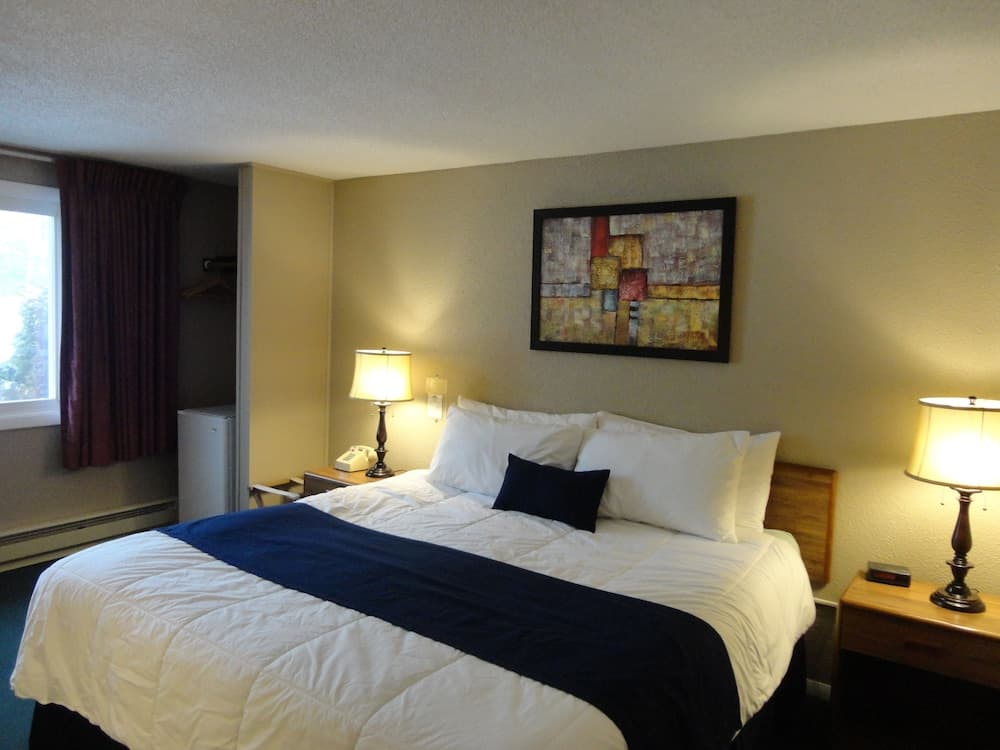 Eastern Inn & Suites