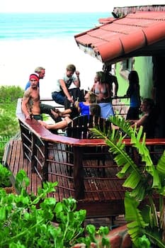 Island Vibe Jeffreys Bay Hostel