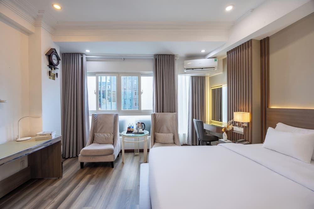 A25 Hotel - 14 Pho Duc Chinh