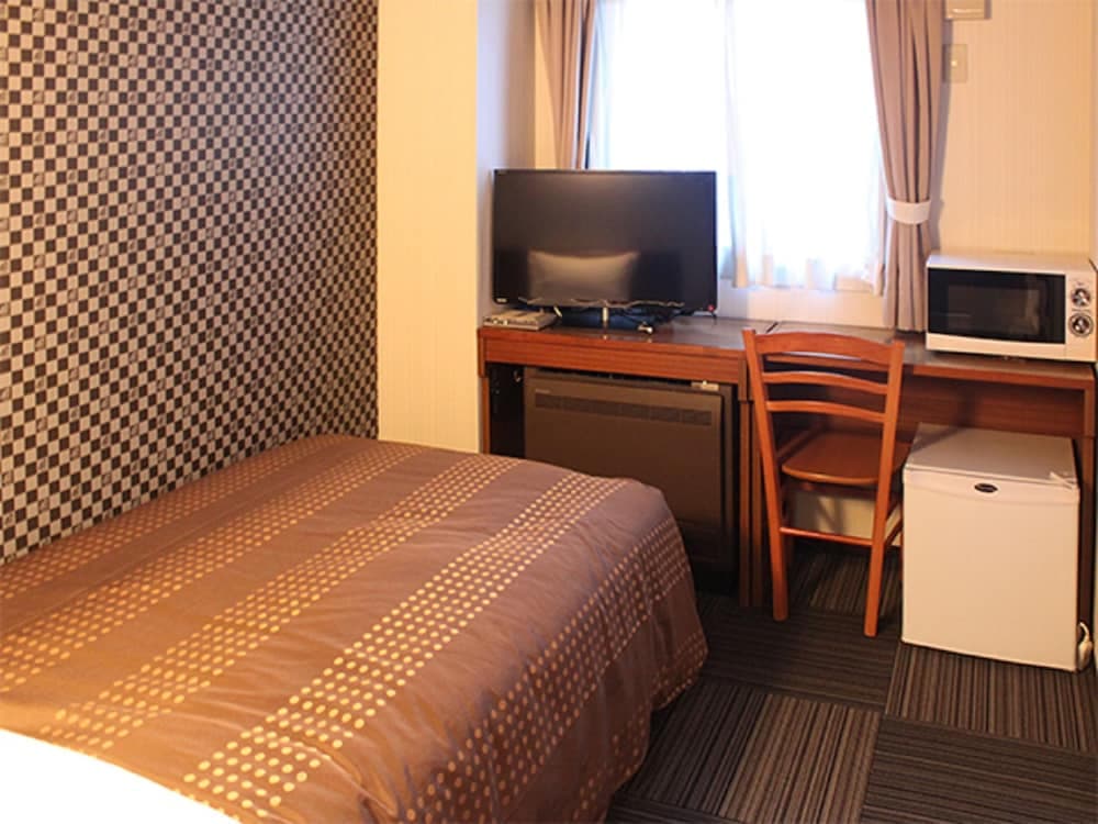 Hotel Live Max Budget - Tokyo Hamura Station
