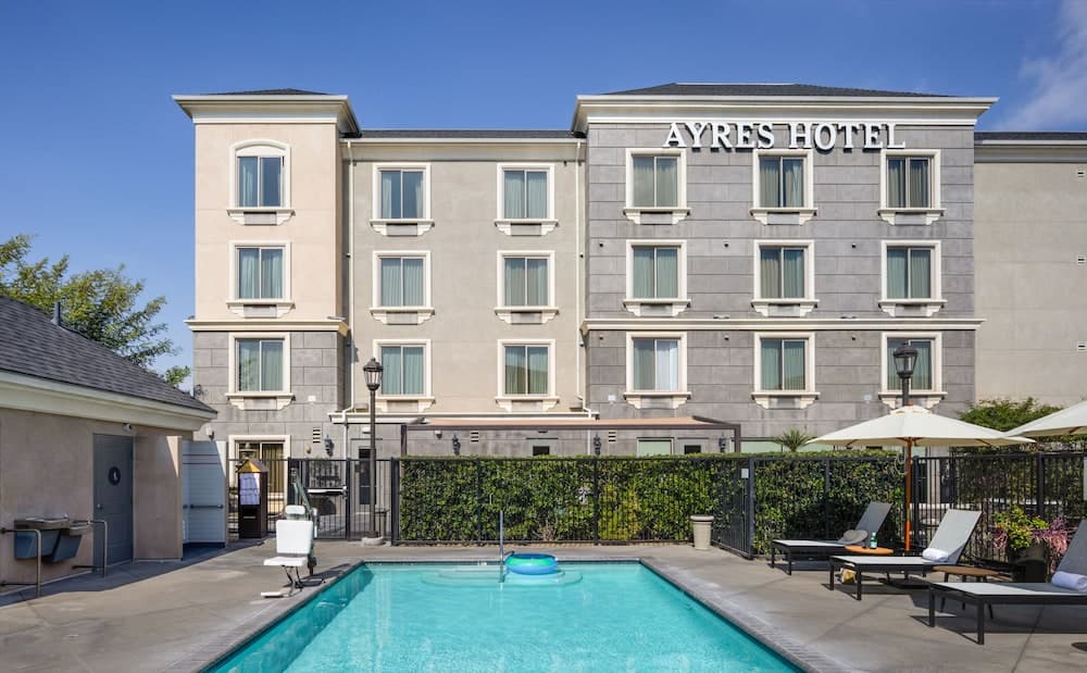 hotel image