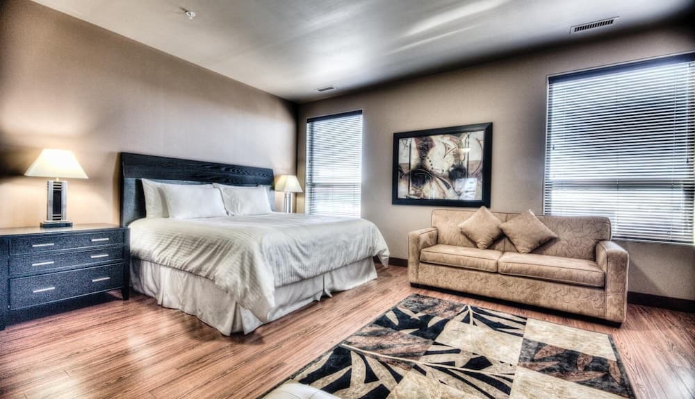 Grand Inn & Residence