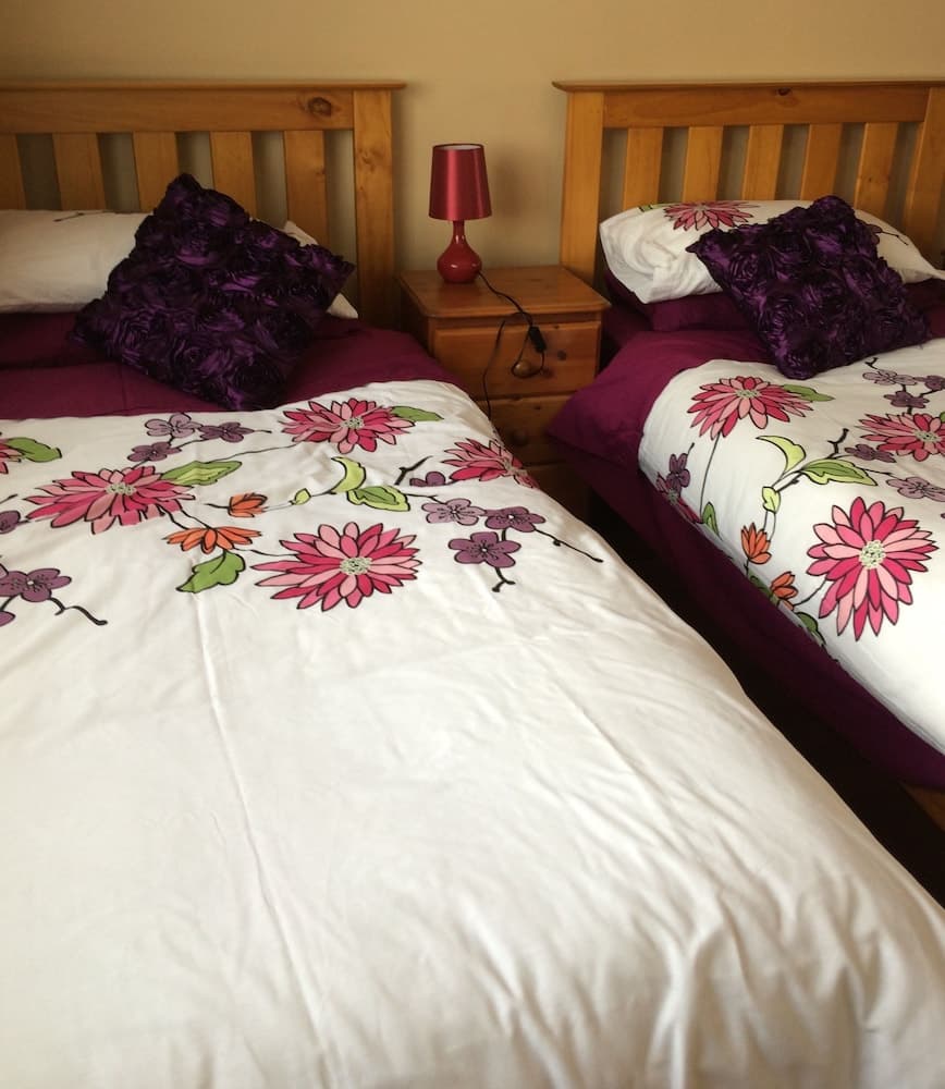 Hillview Farmhouse B&B