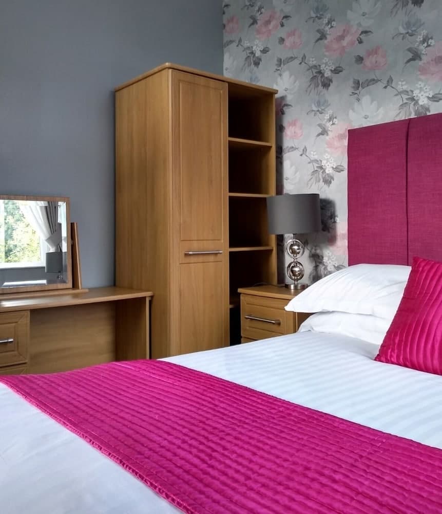 Bluebird Lodge and Waterhead Apartment