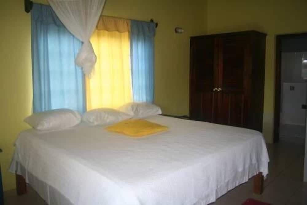 Idlers' Rest Beach Hotel