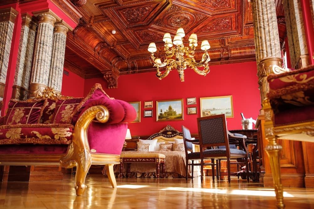 Trezzini Palace Boutique Hotel