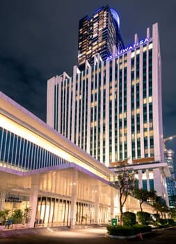JS Luwansa Hotel and Convention Center