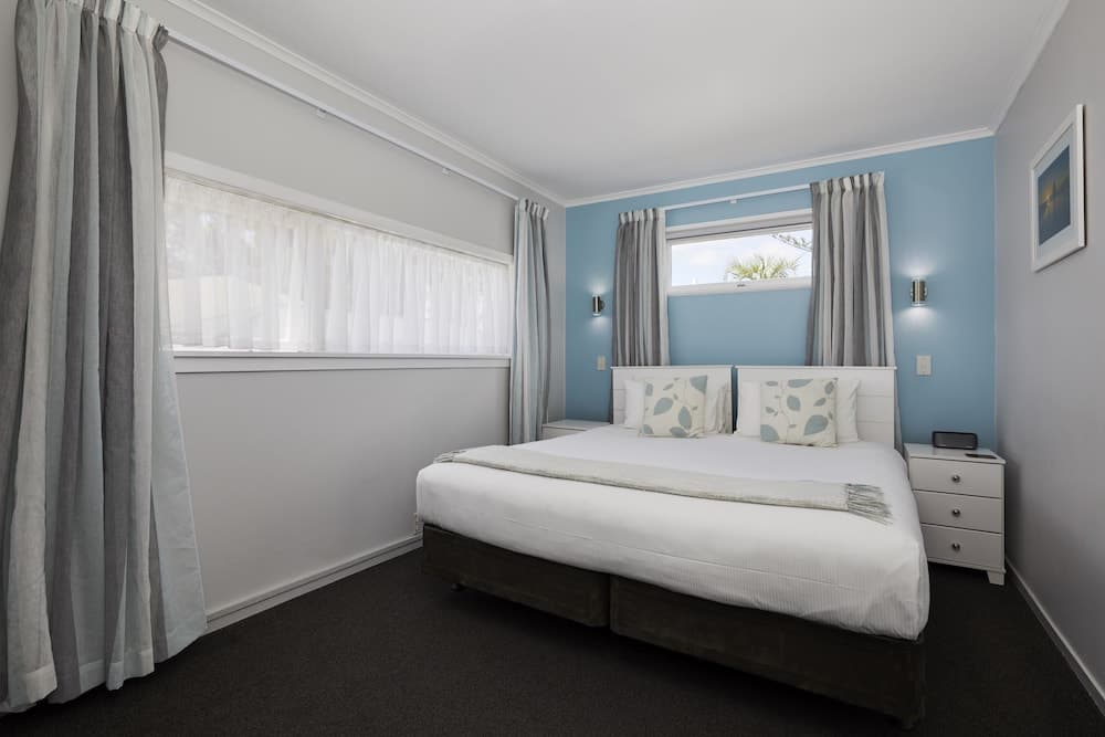 Harbour View Motel and Water Front Apartments