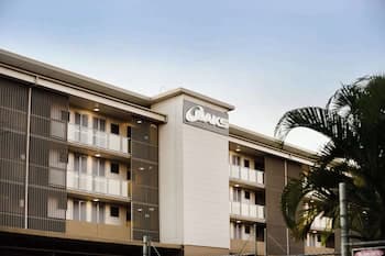 Oaks Moranbah Suites