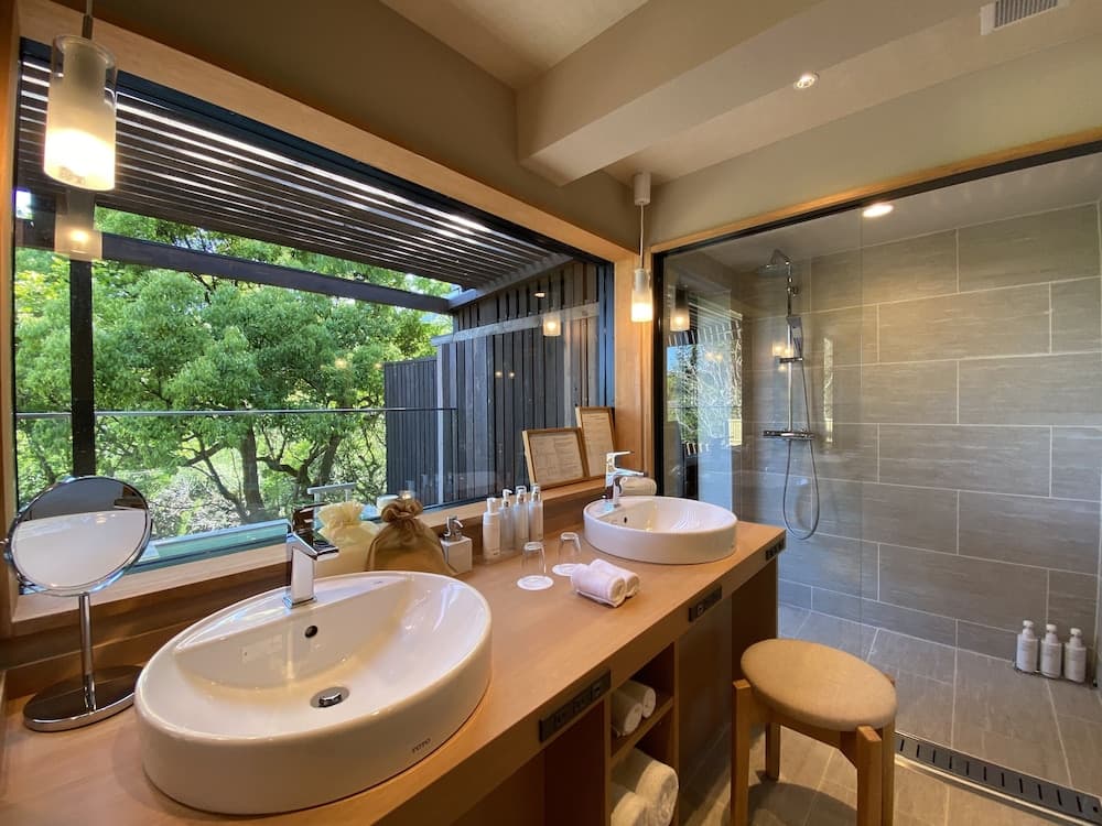 Yugawara Spa Ryokan Ashikari