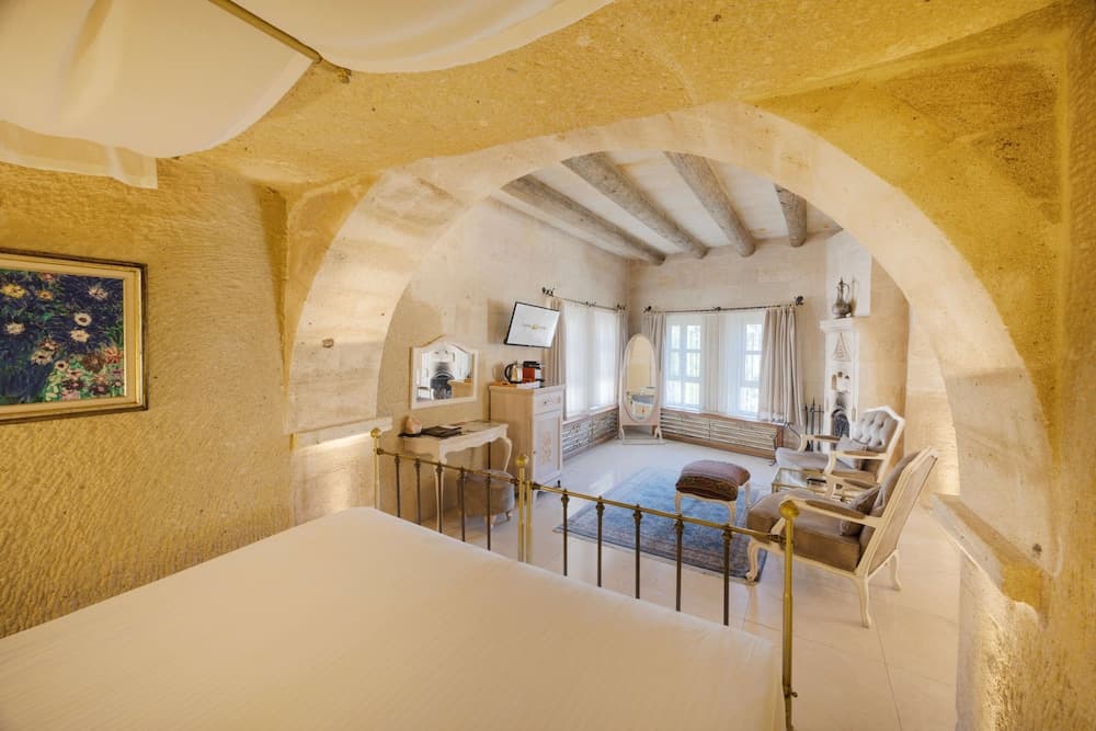 Tafoni Houses Cave Hotel