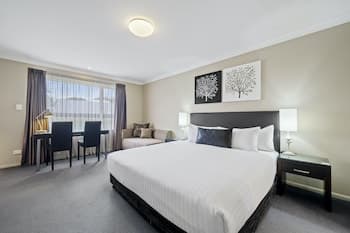 Ambassador on Ruthven