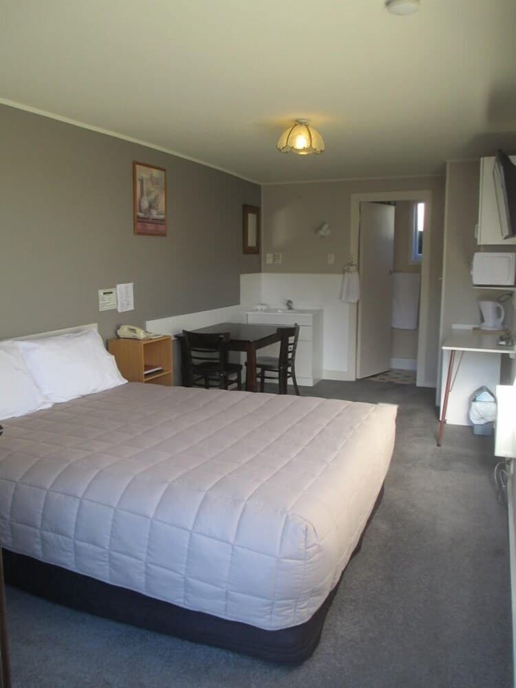 Merivale Court Motel