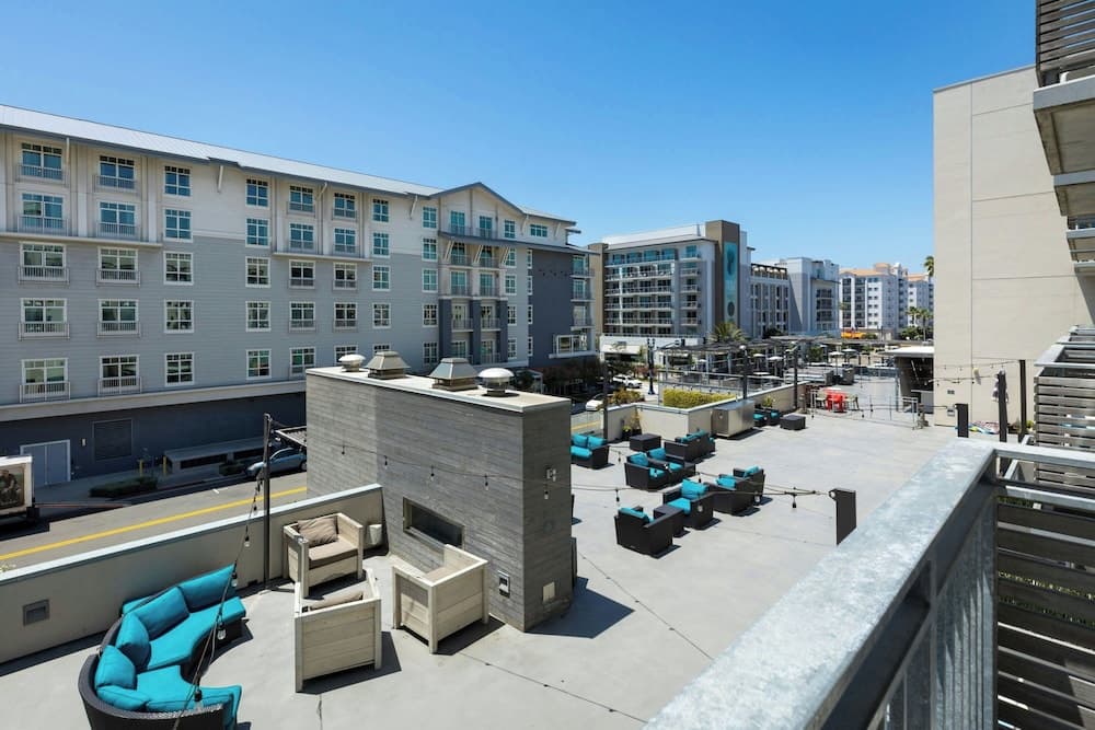 SpringHill Suites by Marriott Oceanside Beach
