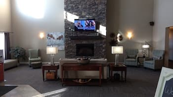 Grandstay Hotel Suites Thief River Falls