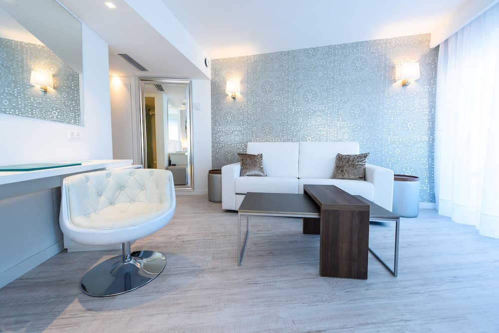 Plaza Santa Ponsa Boutique Hotel - Adults Only