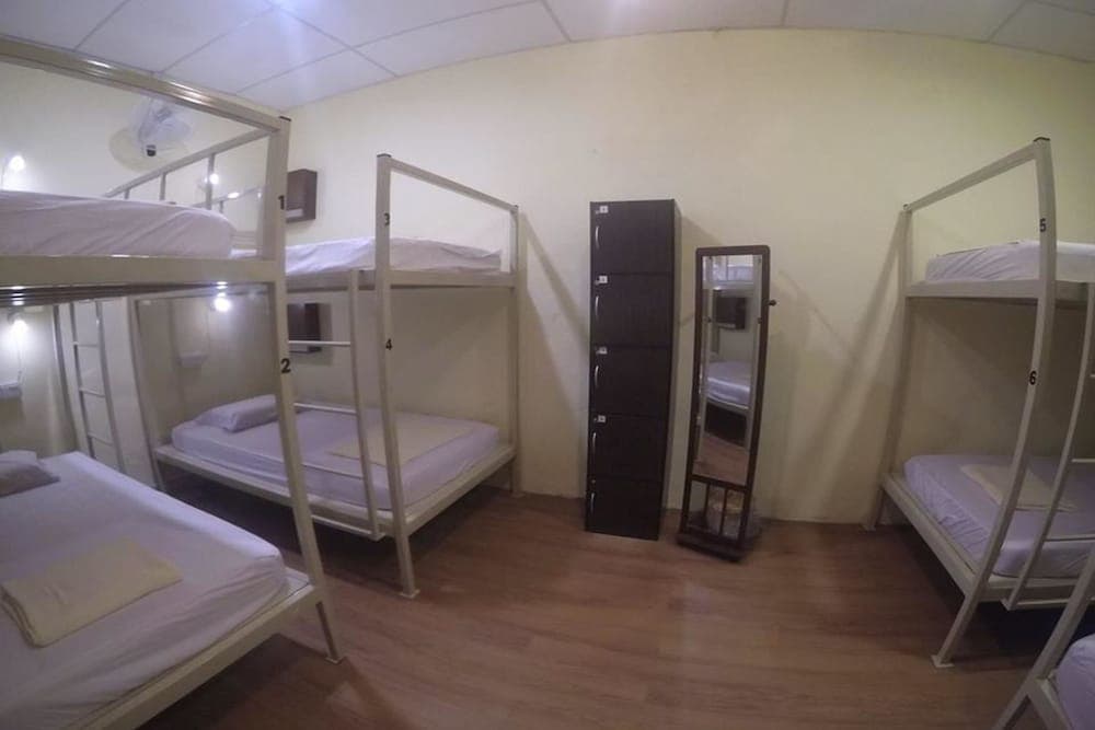 Muntri House - Hostel