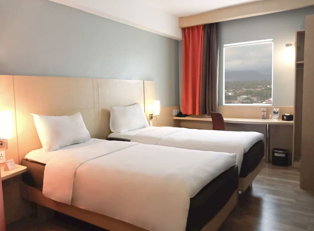 ibis Padang Hotel