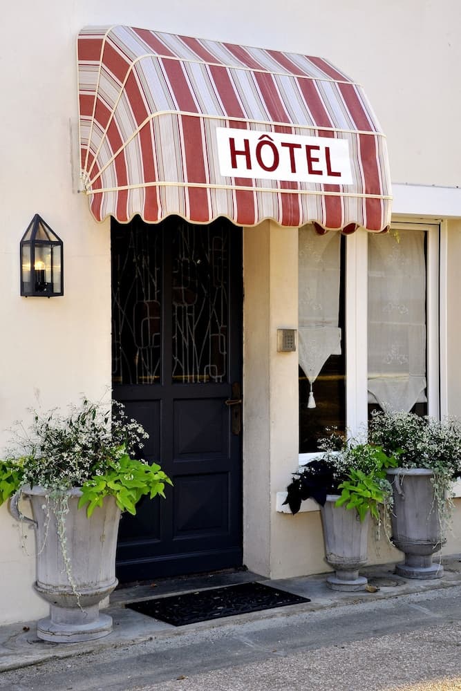 hotel image