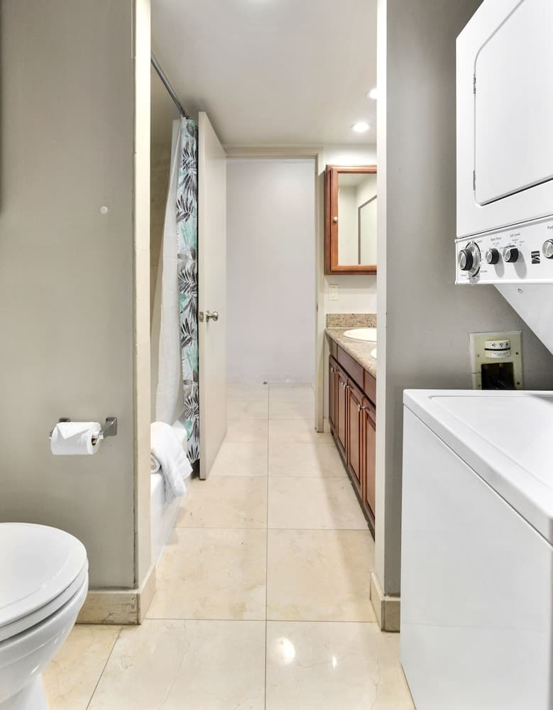 Waikiki Beach Condominiums