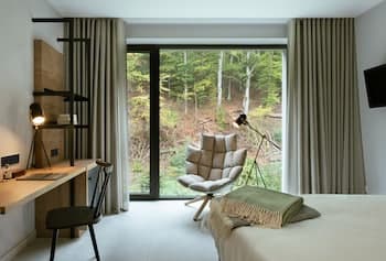 Hotel VierJahreszeiten am Seilersee