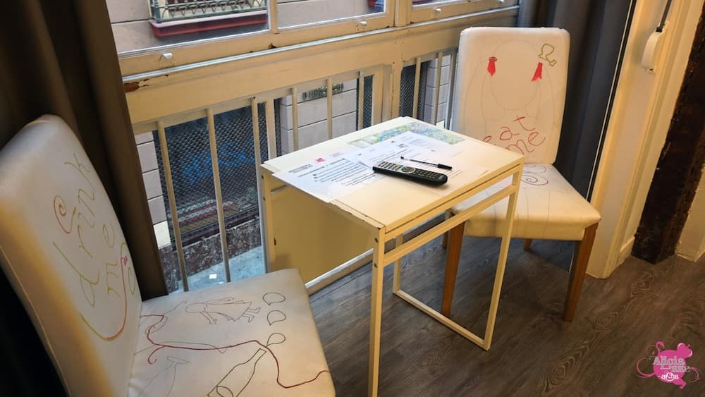 Pensión AliciaZzz Bed & Breakfast