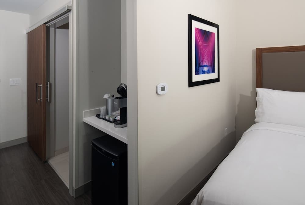 Holiday Inn Express and Suites Little Rock Downtown by IHG
