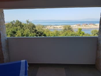 Ruza Room With Terrace and sea View