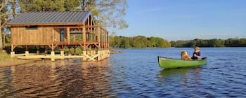 Cabanes Lacustra à L'etang de la Ramade