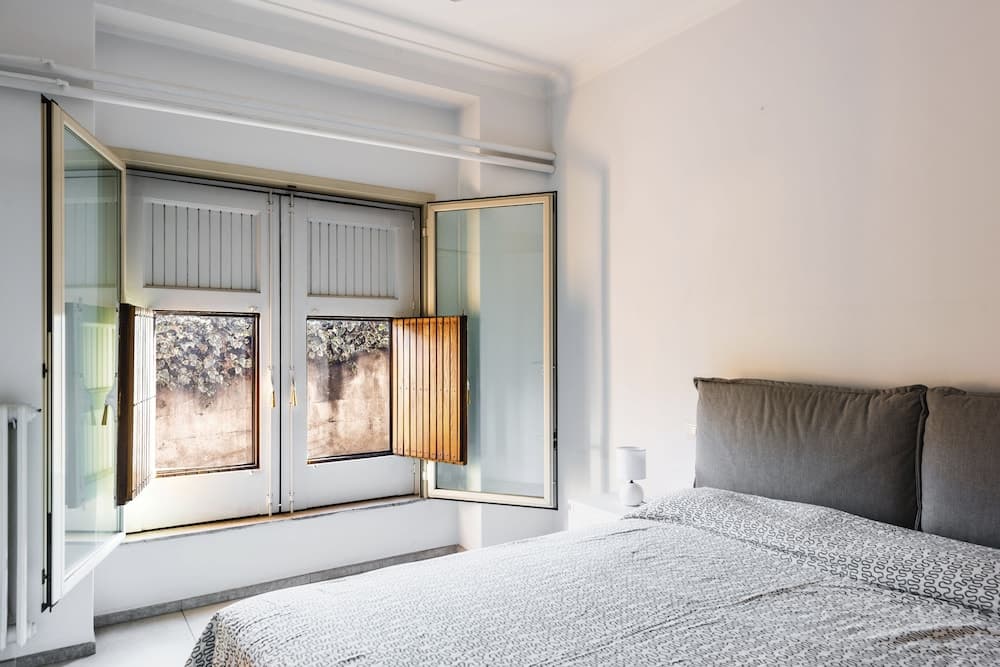 Euphorbia Apartments