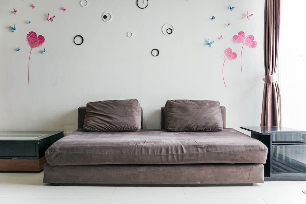 Elegant 2BR Apartment with Working Room The Lavande Residences