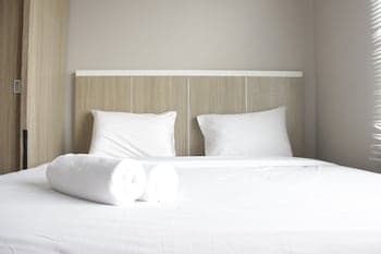 Simply 1BR Apartment at Easton Park Residence Jatinangor