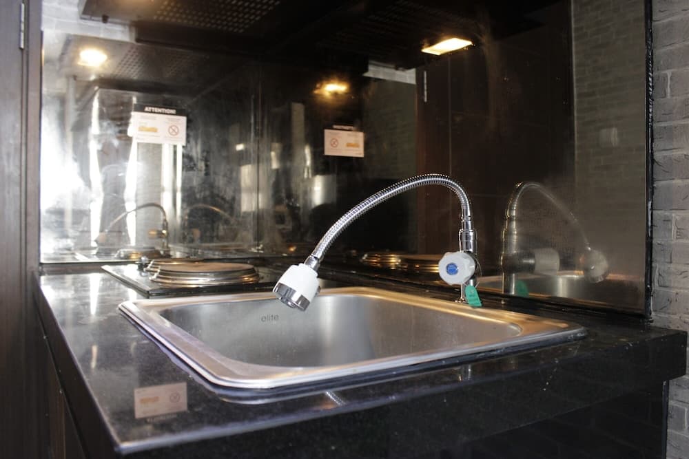 Pleasant Studio Room at Mekarwangi Square Apartment Cibaduyut