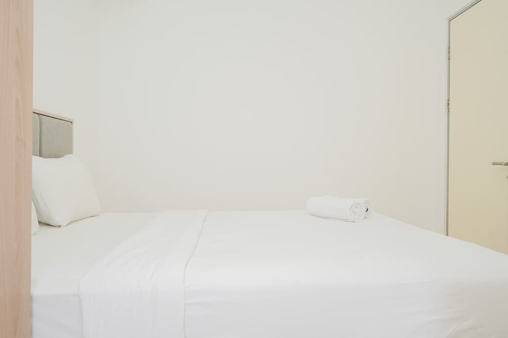 Cozy Living 2BR at M-Town Residence Apartment