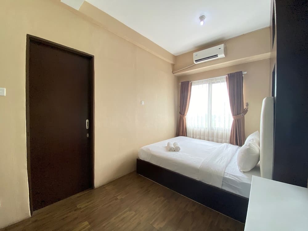 Spacious 1BR at Tamansari Panoramic Apartment near Metro Indah Mall