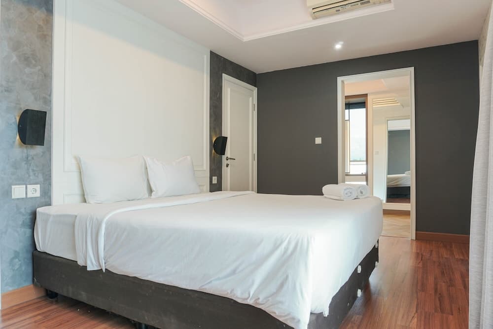 Luxurious 2BR Apartment at Casa Grande Residence