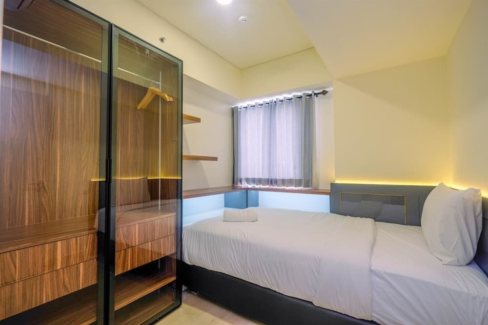 Comfort and Strategic 3BR Meikarta Apartment