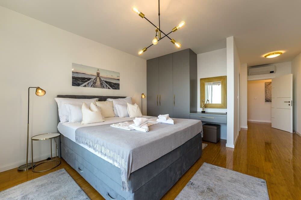 Penthouse Apartment Perla with Jacuzzi