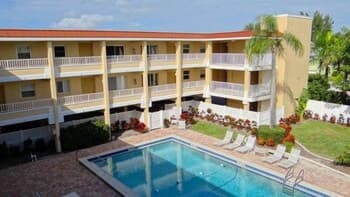 Gulf Sands 205 2 Bedroom Condo by Redawning