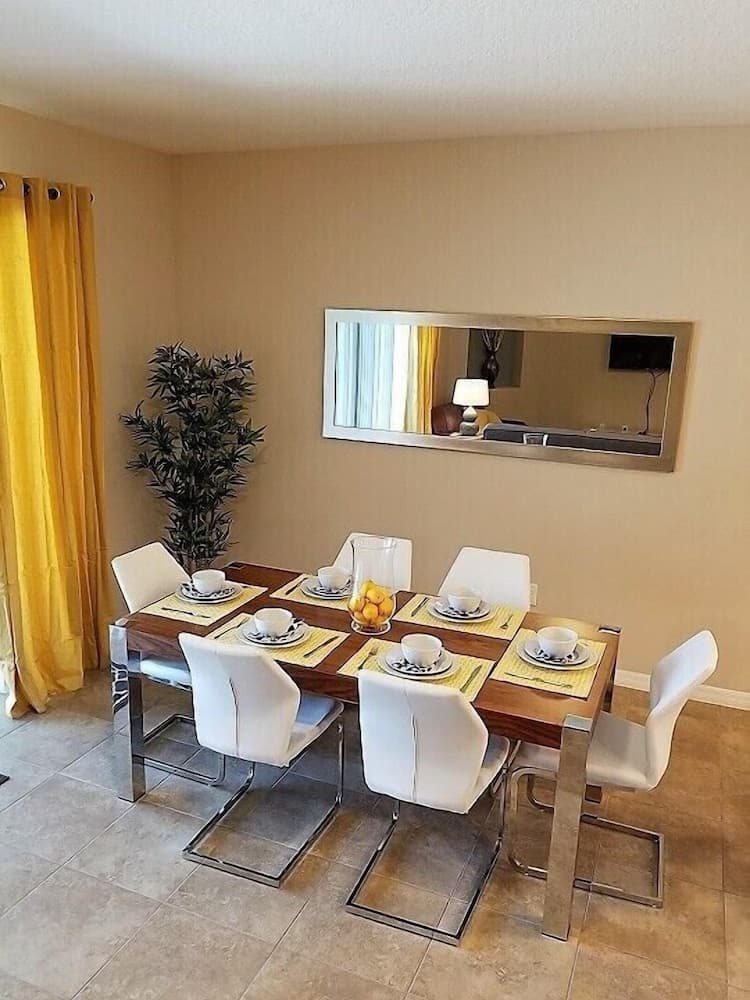 St4746td Solterra Townhouse