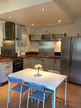 Apex Variety Gate Apartment